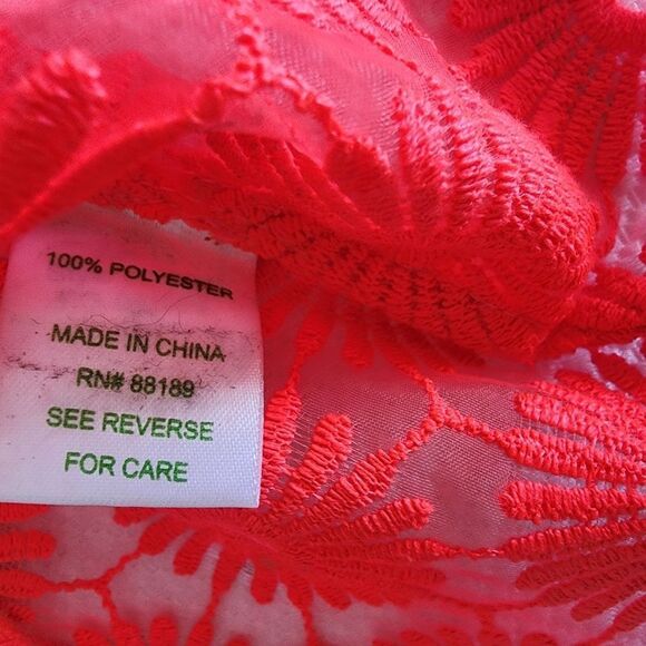 Lilly Pulitzer Red Short Sleeve Lace Blouse - Picture 8 of 8
